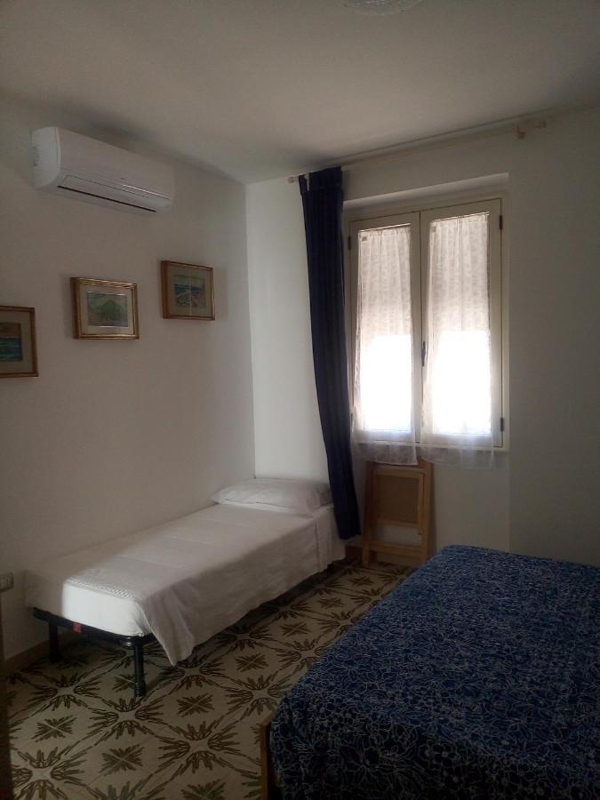 I Tre Scalini Bed & Breakfast Stintino Bagian luar foto